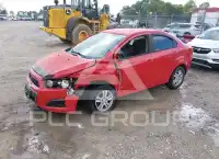 2012 Chevrolet Sonic фото