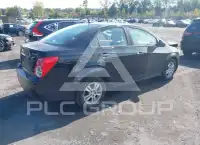 2012 Chevrolet Sonic фото