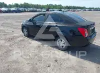2012 Chevrolet Sonic фото
