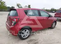 2012 Chevrolet Sonic фото