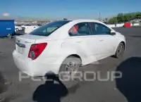 2012 Chevrolet Sonic фото