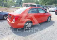 2012 Chevrolet Sonic фото