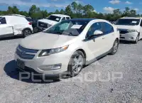 2012 Chevrolet Volt фото