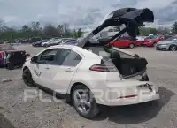 2012 Chevrolet Volt фото