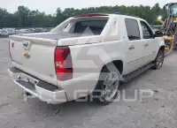 2012 Chevrolet Avalanche photo