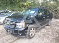 2012 Chevrolet Avalanche photo