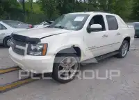 2012 Chevrolet Avalanche photo