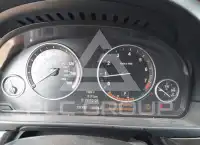 2012 BMW 550 фото