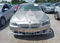2012 BMW 550 фото
