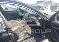 2012 BMW 550 фото