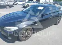 2012 BMW 528 photo