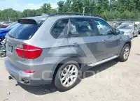 2012 BMW X5 фото