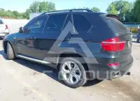 2012 BMW X5 фото