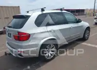 2012 BMW X5 фото