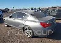 2012 BMW 750 фото