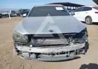 2012 BMW 750 фото