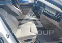 2012 BMW 750 фото