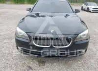 2012 BMW 750 photo