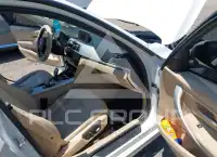 2012 BMW 328 фото