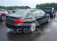 2012 BMW 750 фото