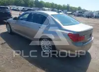 2012 BMW 750 photo