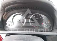 2012 BMW 750 фото