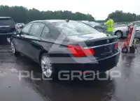2012 BMW 750 фото