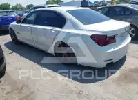 2012 BMW 750 photo