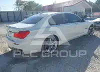 2012 BMW 750 фото