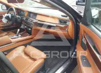 2012 BMW 750 фото