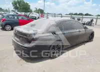 2012 BMW 750 photo