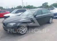 2012 BMW 750 фото