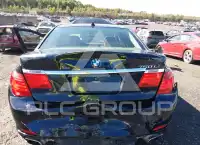 2012 BMW 750 фото