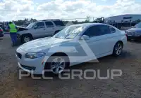 2012 BMW 528 photo