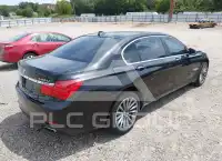 2012 BMW 740 фото