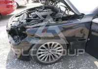 2012 BMW 740 фото