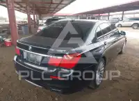 2012 BMW 740 фото