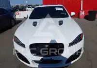 2012 Jaguar XF фото