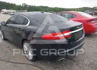 2012 Jaguar XF фото
