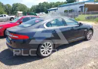 2012 Jaguar XF фото