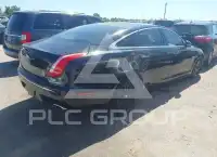 2012 Jaguar XJ photo