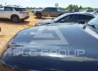 2012 Infinity QX56 photo