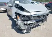 2012 Infinity FX35 photo