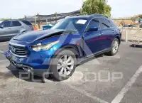2012 Infinity FX35 фото