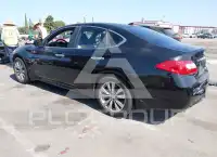 2012 Infinity M37 photo