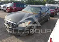 2012 Infinity M37 photo