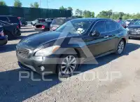 2012 Infinity M37 photo