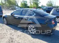 2012 Infinity M37 photo