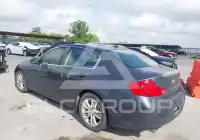 2012 Infinity G37 photo