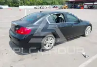 2012 Infinity G37 photo